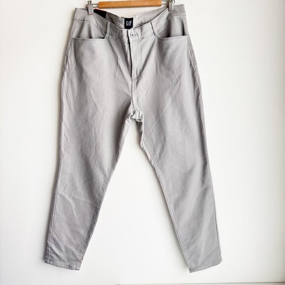 GAP Light Grey Classic Fit Casual Pants 16 - Picture 1 of 4